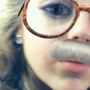 Meet your Posher, Ashlynn